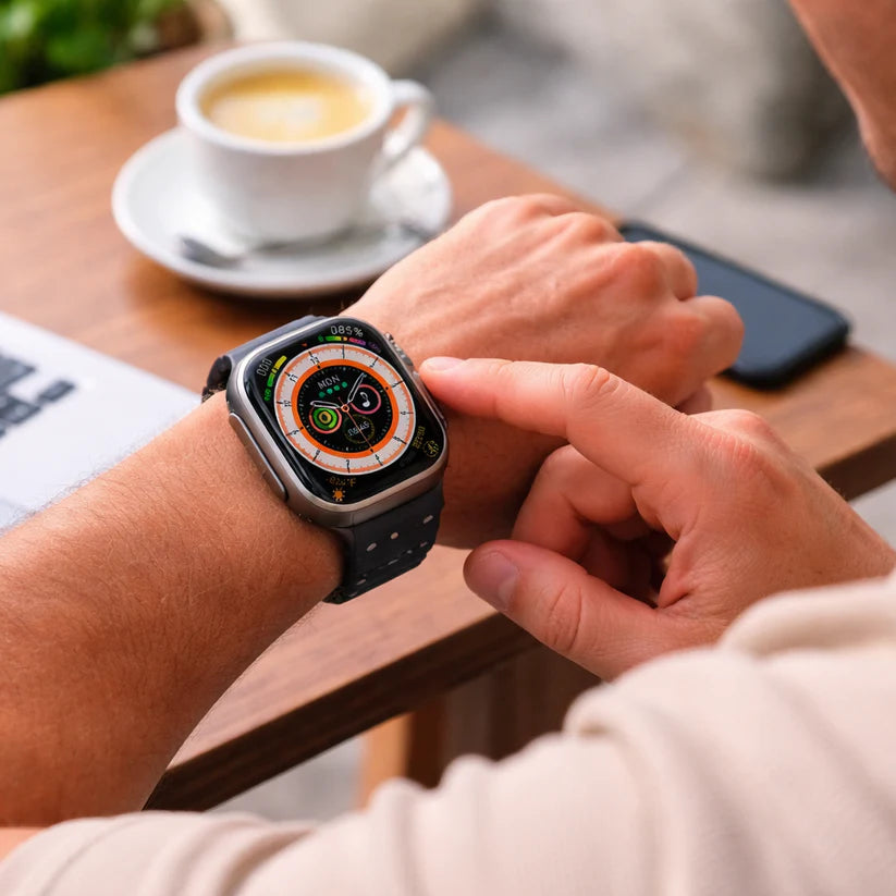 Smartwatch Ultra Pro con 2 correas ( negro + verde )